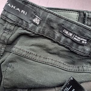 Tahari Black Distressed Wash Jeans